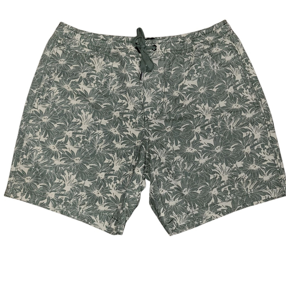 Rodd & Gunn Other - Rodd And Gunn Main Beach 7" Resiet Shorts Size Medium Men's New With Tags $110